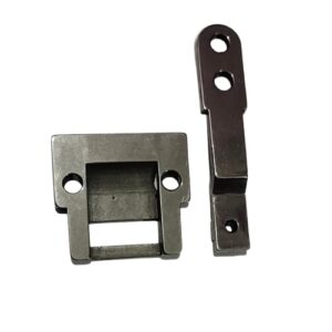 069 DURKOPP ADLER NEEDLE PLATE FEED DOG (0069 00 1330/K069 21 018 0)